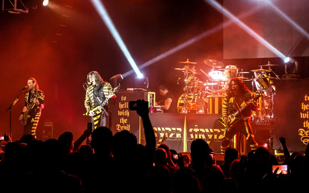 Stryper выпустили песню Here In Your Heart